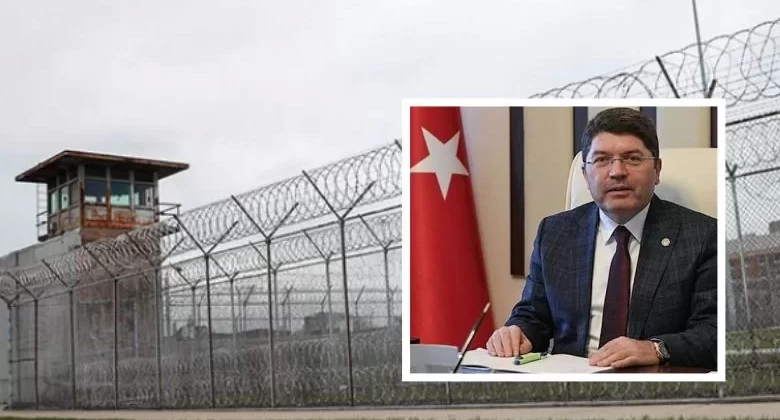 MerhabaBlk's tweet photo. Açık Cezaevine Dönüş İçin Yarın Son Gün
https://t.co/aBaNh7Fcr1
#cezaevi #af #açık #halkaarz #meteor #songün #eğitim #eregl #borsa #AfRam #kararname #e_devlet https://t.co/So4ciai4xd
