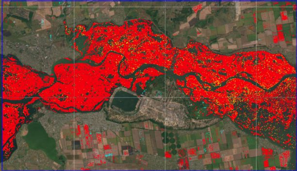 As a kind of extension to Part 4 of my Earthengine Community Tutorial on sequential SAR change detection, I've 'blogged' some recent Sentinel-1 time series measurements over Ukraine:
fwenvi-idl.blogspot.com/2023/08/sentin…
The software used is the same as described in the  tutorial.