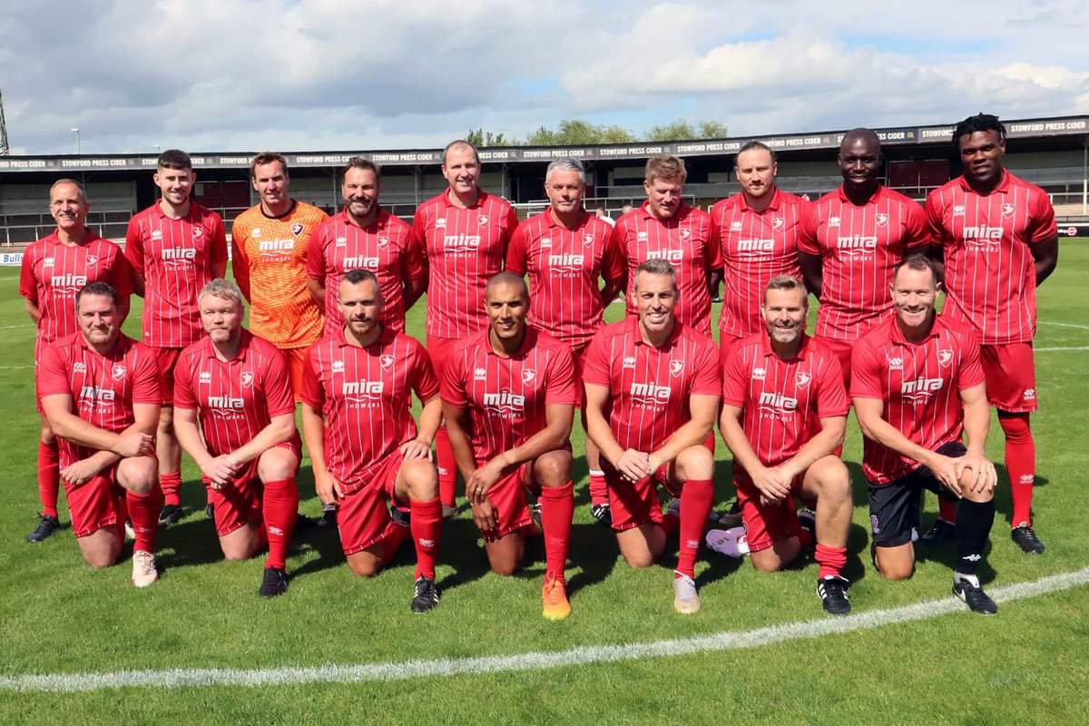 🤝 Cheltenham Town and Hereford United legends shared 10 goals at Edgar Street yesterday, raising awareness and vital funds for the important work for <a href="/alzheimerssoc/">Alzheimer's Society</a> #ctfc