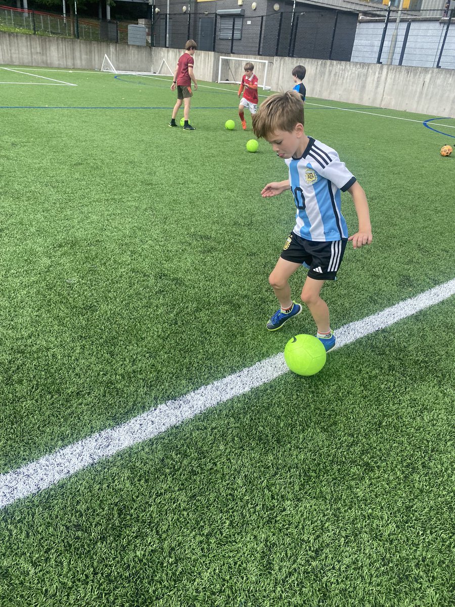 MovingM_Shaun's tweet photo. Some impressive dribbling skills on display this morning at our City Heights Football Camp @Moving_Matters @MMSoccerSchool https://t.co/POaakvrwg3