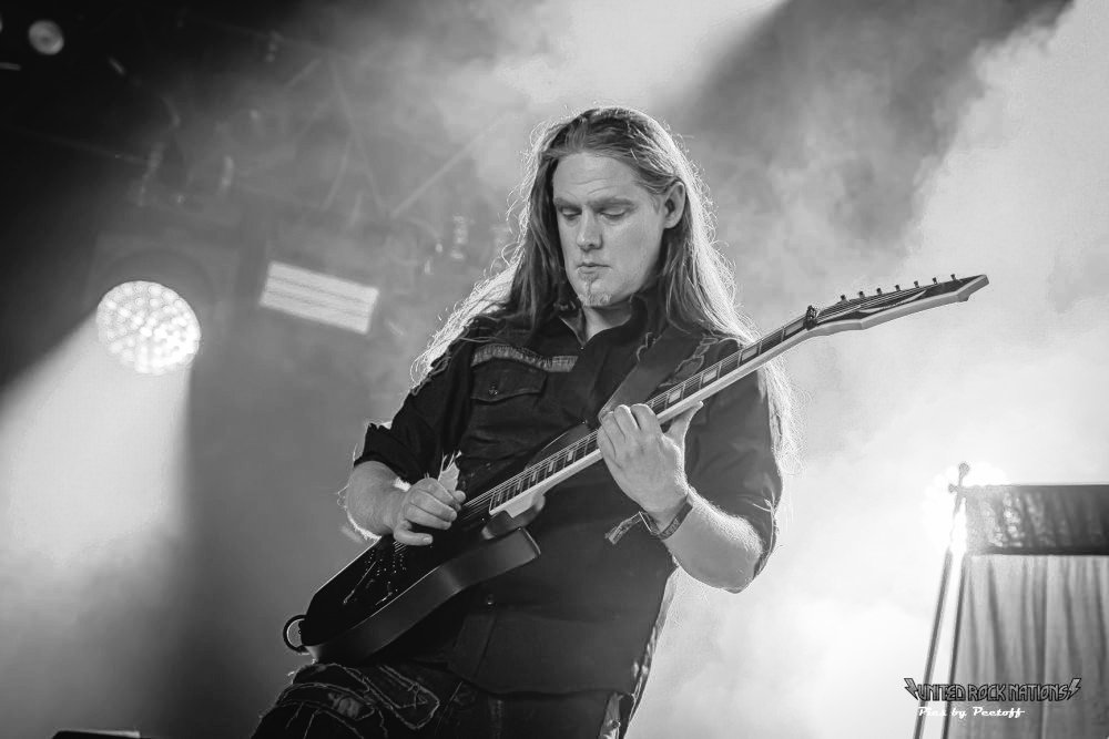 OfficialStrigoi's tweet photo. Live @strigoi_official at @hellfestopenair 2023.
Next show: @naestvedmetalfest
📸: @unitedrocknations
#livestrigoi
#strigoiofficial
#hellfestopenair
#seasonofmistrecords
#nmclive
#benash
#deanguitars
#mooeraudio
#rotosound https://t.co/qLNocjAC6k