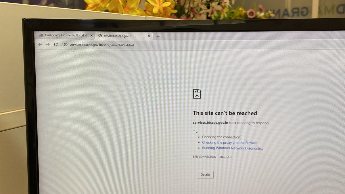 Grandmarkca's tweet photo. @IncomeTaxIndia @nsitharamanoffc 
We are not able to download 26AS please help in this regards. https://t.co/aXobz7q8Wh