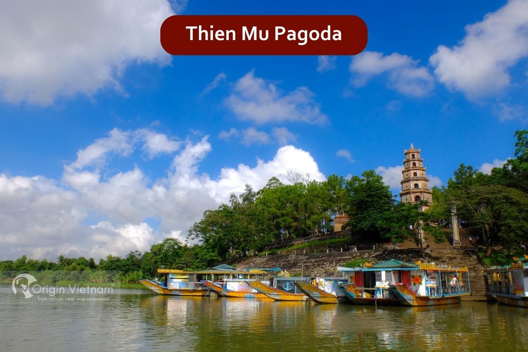 Originvietnam's tweet photo. Exploring Hue's Hidden Gems
Part 1:
#ImperialCity #PerfumeRiver #ThienMuPagoda #KhaiDinhTomb #DongBaMarket #HueCitadelSunset #OriginTravel https://t.co/QqboysMplc