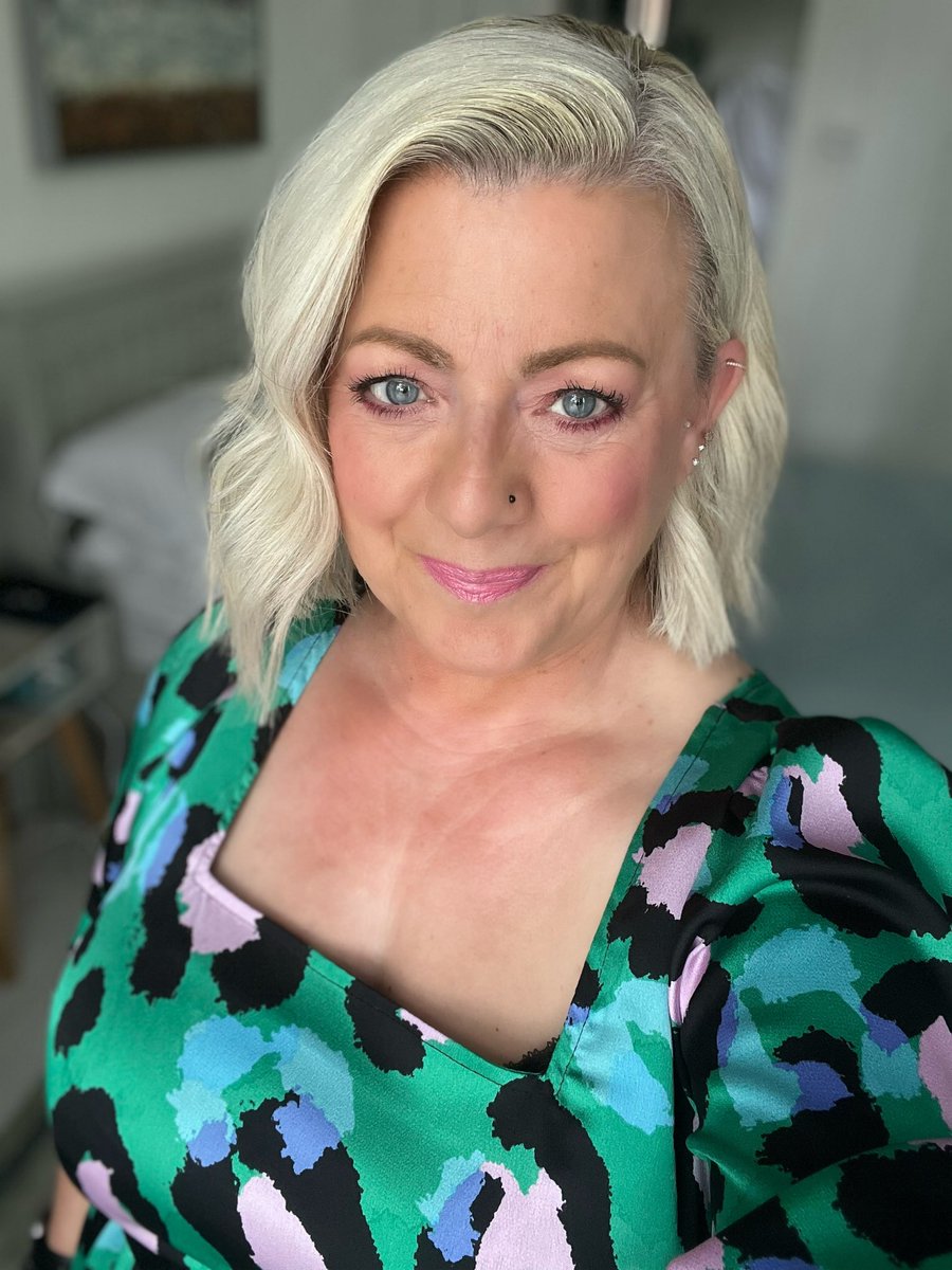 Ćh💋ryl 👩🏼👗 tweet media