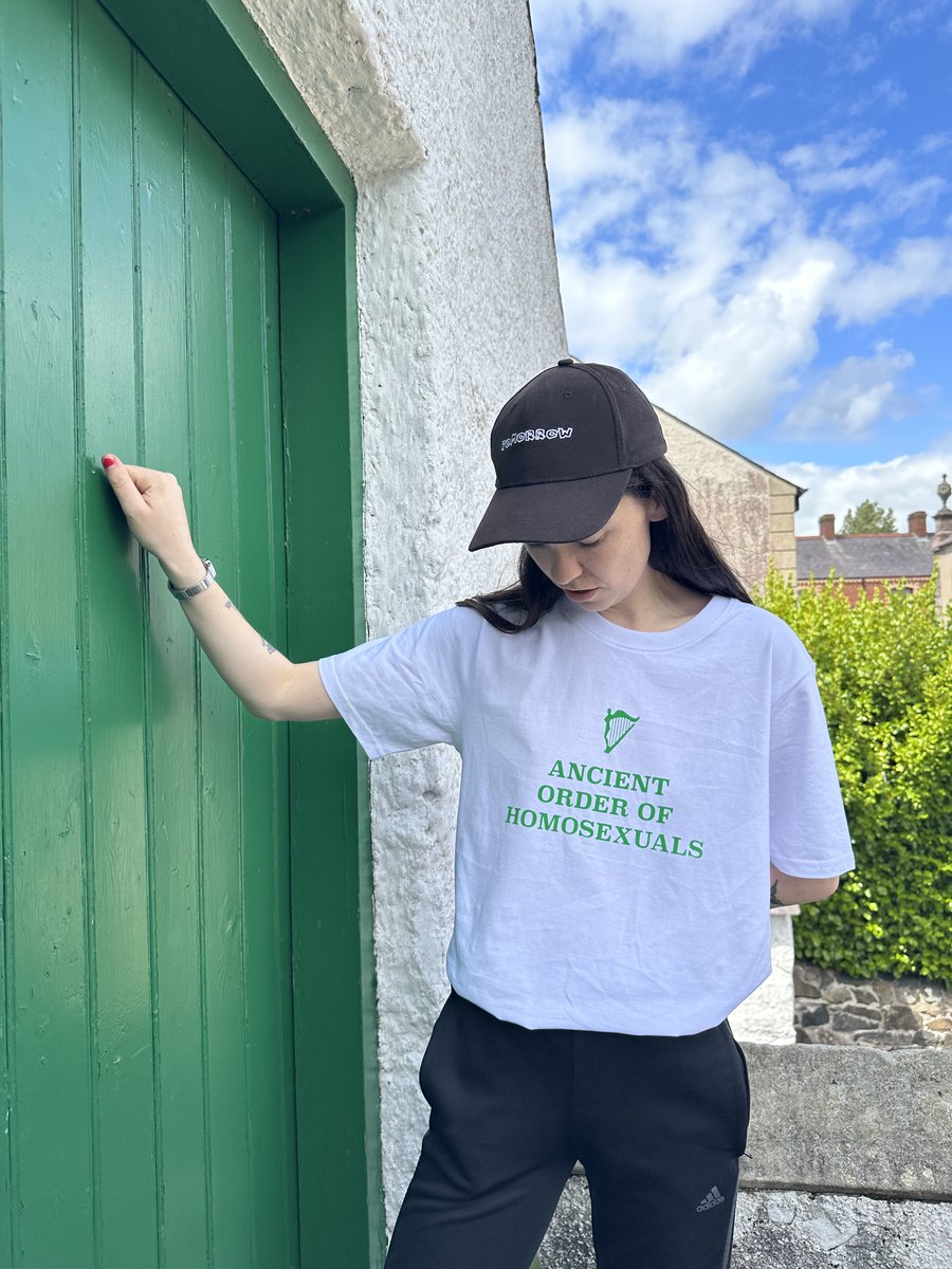 Ireland at Venice (@irelandatvenice) on Twitter photo 📣ANCIENT ORDER OF HOMOSEXUALS - a new T-shirt by Eimear Walshe - available for pre-order for 1 week only!
Pre-order now! ➡️ bit.ly/PACOrderT-Shirt
⚠️Sales closes midnight Sun 20 Aug!
€35 + p/p or collection from <a href="/projectarts/">Project Arts Centre</a>
Screen printed in Belfast by Tadhg Flynn 📣ANCIENT ORDER OF HOMOSEXUALS - a new T-shirt by Eimear Walshe - available for pre-order for 1 week only!
Pre-order now! ➡️ bit.ly/PACOrderT-Shirt
⚠️Sales closes midnight Sun 20 Aug!
€35 + p/p or collection from <a href="/projectarts/">Project Arts Centre</a>
Screen printed in Belfast by Tadhg Flynn