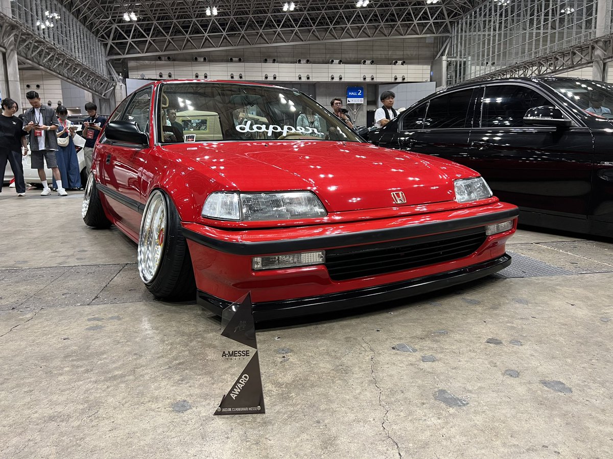 civic91_ed7's tweet photo. 前から出してみたかったA-MESSEでアワード頂きました🫰
レベル高すぎてこれは無理だなって思ってる中でアワードもらえて久しぶりに震えました😭
選んで頂いてありがとうございました😭

#a_messe #A_MESSE2023 #civic #ed7 #ef3 #honda #dapper #dvpper #生脚 #bbsrs 

@A_messe_japan 
@ai_0425_ https://t.co/CXAPTintBH