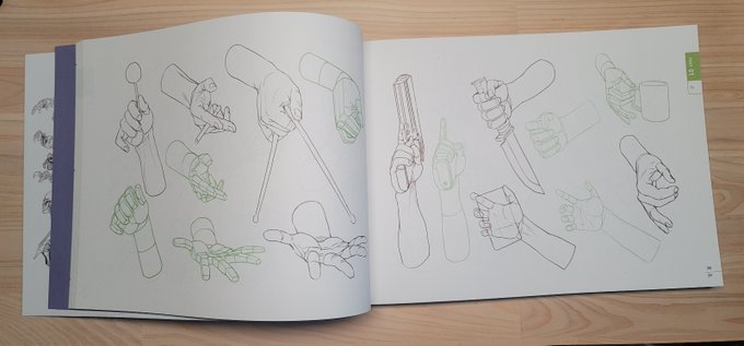 1권의 인체 도형화부터 해부학, 2권에서는 그리기 어려운 손과발, 옷주름 그리고 동세까지. 드로잉의 기본기가 꽉꽉 담겨 있어 이 책만 있다면 기본적인 선화 테크닉은 부족함 없이 공부 할 수 있습니다.
스케치는 참 좋았는데.. 왜 선화로 가면 어색할까? 이런 분들에게 꼭 추천 드립니다. 