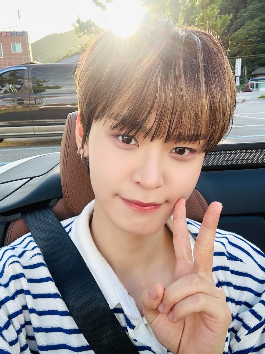 TPST__official's tweet photo. [📸TEMPIC]

23.08.14 #TEMFLIX

🤍오늘의 템페스트🖤

#TEMPEST #템페스트 
#한빈 #형섭 #혁 #은찬
#LEW #화랑 #태래 https://t.co/UmdRUHcIEV