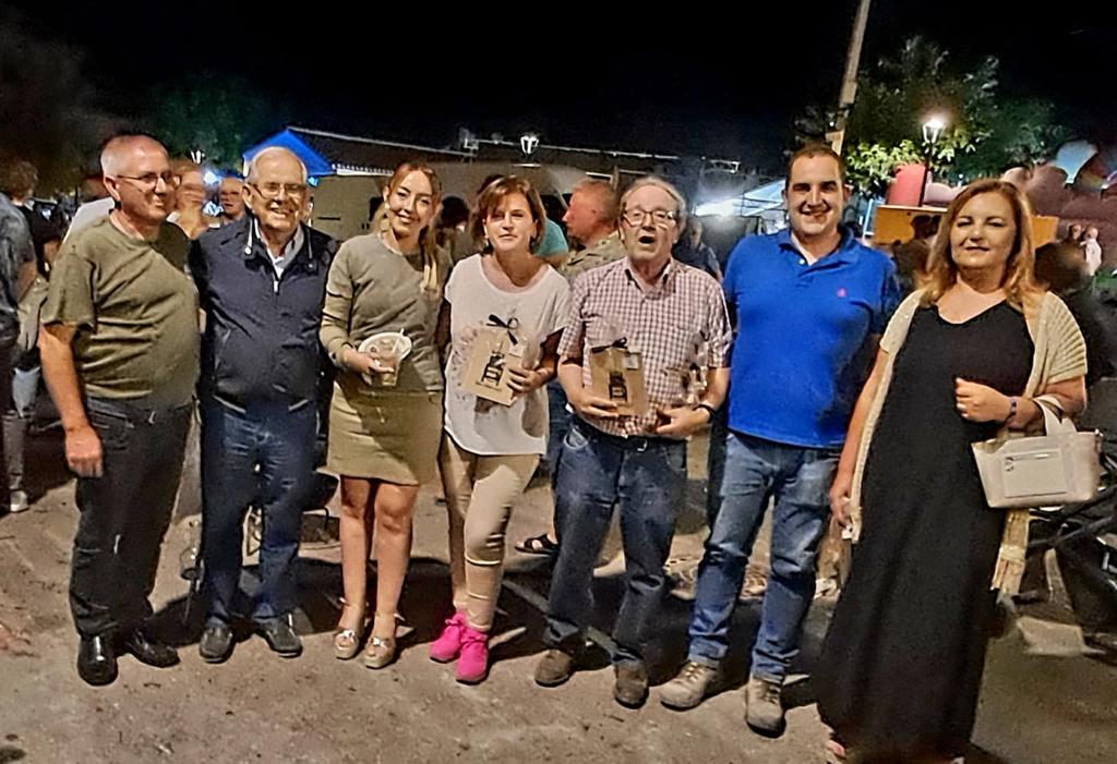 ASAJAAlmeria's tweet photo. Nuestro Comité Ejecutivo celebró su última reunión en #Topares en plena naturaleza, aprovechando la celebración de las fiestas de la localidad, en su apuesta por el impulso del #mundoRural y las #tradiciones.
#Almeríaysuspueblos #agricultura #ganadería #AsajaAlmería https://t.co/Fx1n4THfUK