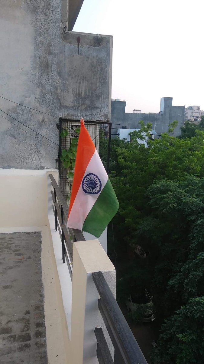 UPVC_consultant's tweet photo. My Nation, My Home, My Pride, My Identity, My Soul, My Life, My Tricolour 🇮🇳 🇮🇳 
I am proud to display the national tricolour on my Heart, Soul, Home &amp; DP 🇮🇳 🇮🇳 
Let our flag continue to soar high and may our great nation continue to grow from strength to strength..
🙏Jai Hind 🙏🏻 https://t.co/ETKoLsi8Vv