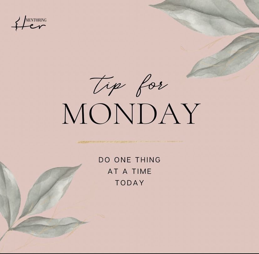 Have a wonderful week everyone❤️

#monday #careergrowth #newweek #happy #explore #explorepage #mentoringher #girl #girl