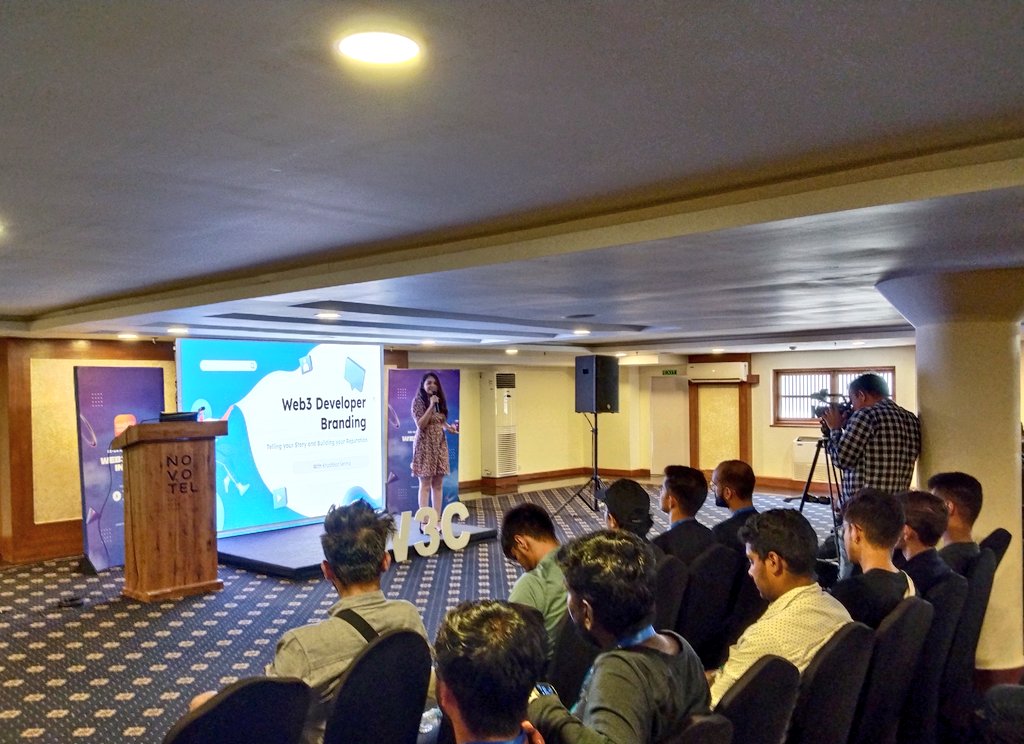 sivram.eth tweet media