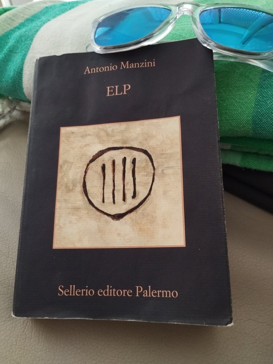 Altro giallo per questa estate il ruvido Rocco Schiavone continua ad appassionarmi.