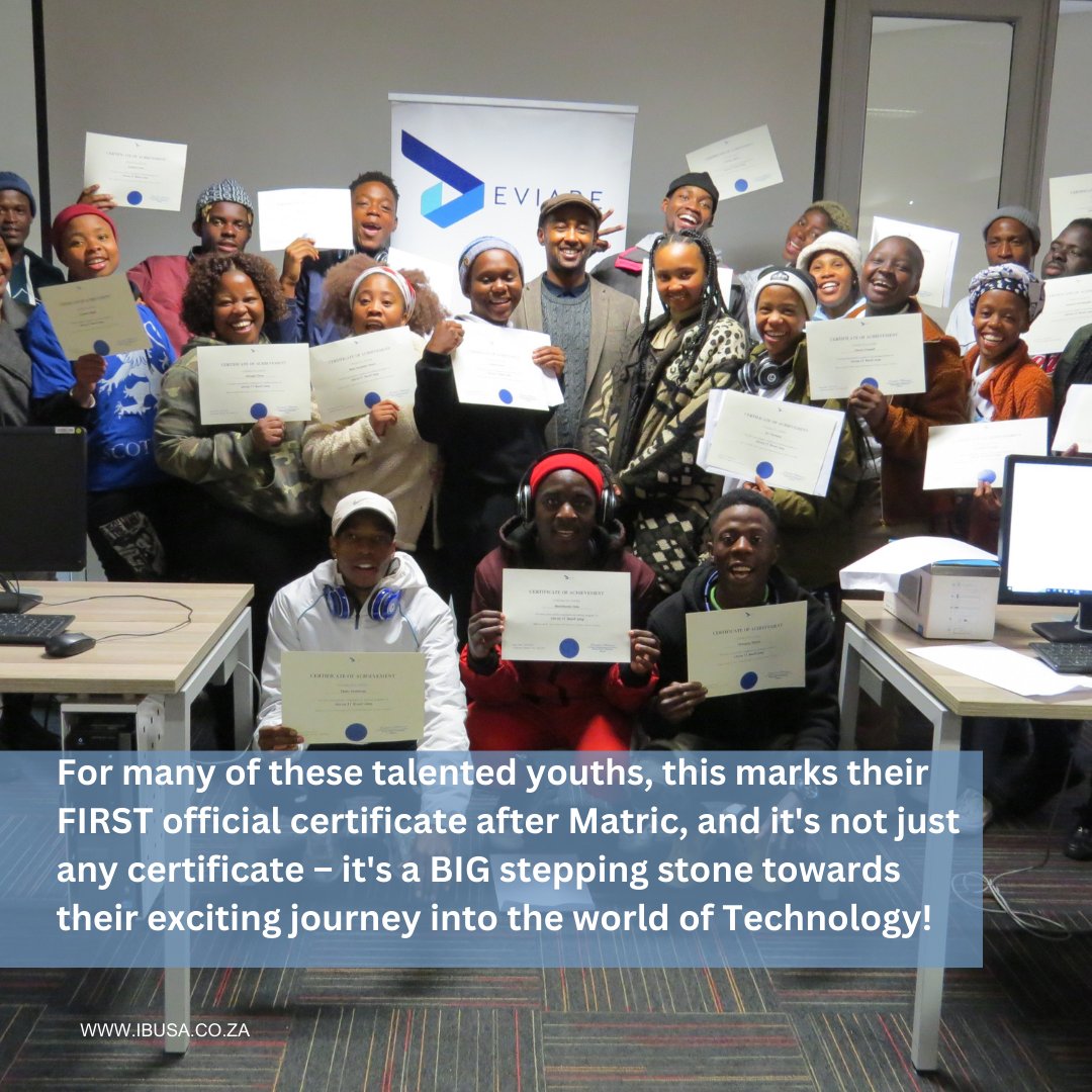 We celebrate Success! 🎓

Huge cheers to these talented youths! Their FIRST certificate post-Matric, a leap into the world of Technology. Thanks to @AltronSI , @DeviareSA  , and @unisa , the 20 youths gained digital skills in our 2023 IT Bootcamp.
#YouthEmpowerment