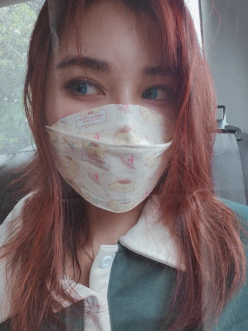 I wore blue contacts today. I have come to accept that my bangs will forever be too stubborn to come down. I naturally wake up with anime styled M bangs.  Pls I WANT THOSE FULL BANGS but no they wanna stay up.