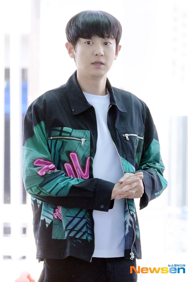 ChanyeolGlobal's tweet photo. 230814 [ARTICLE] #CHANYEOL at ICN Airport heading to Qingdao, China for FanSign Event 🍒

🔗: https://t.co/5ZNDOFeuRq
🔗: https://t.co/ZDzU1syDKZ
🔗: https://t.co/C8Uu0TlSgU
🔗: https://t.co/fszm2VV1jU
🔗: https://t.co/dzmHAccqEa
🔗: https://t.co/SJdXYSrwJu

#찬열 #엑소찬열 https://t.co/CskhmFLm9h