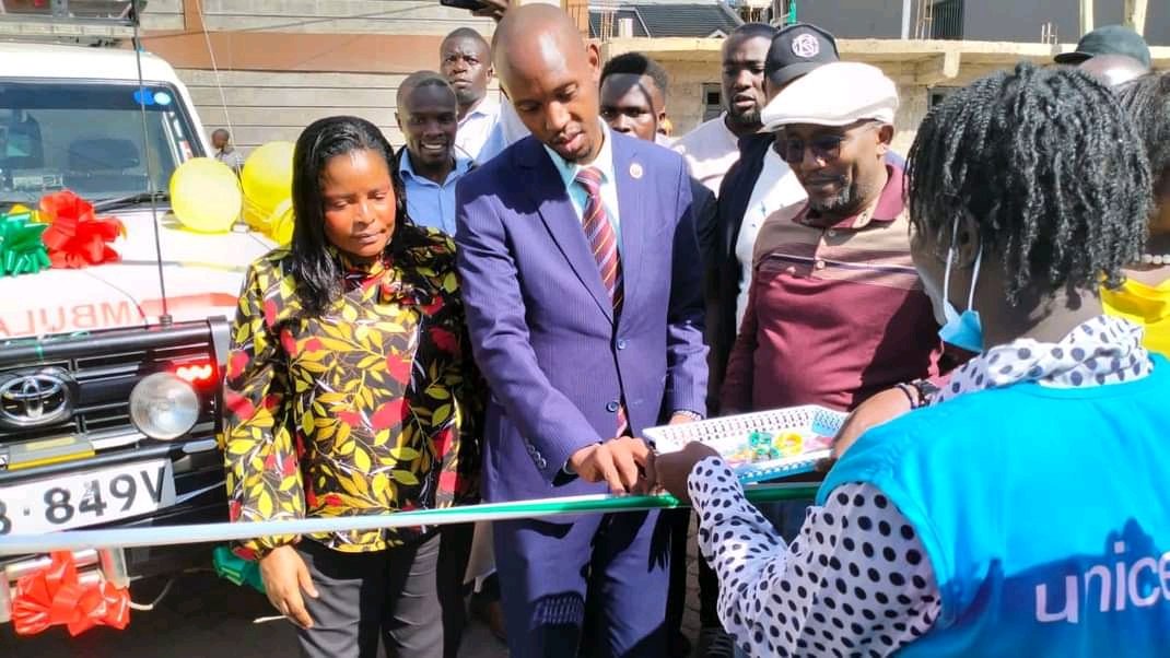 kirwaraymond409's tweet photo. His Excellency Governor Johnson Sakaja keeps his word .....delivering of Ambulance to Tassia Kwa Ndege Hospital which will enhance swift support to patients that are going to require referrals...
Cc Chief Officer Health Facilities Geoffrey Mosiria #HealthMustWork 
@citizentvkenya https://t.co/2ZrII5IdRC