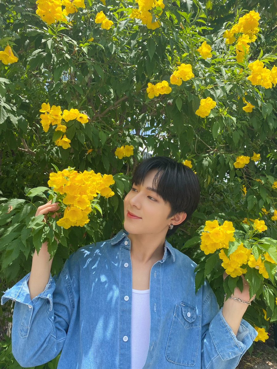 พบกับ “นุนิว” <a href="/CwrNew/">NuNew</a> ใน WORKSHOP "เที่ยว WINWIN ฟินโค้ดโค้ด"✨

ฝากทุกคนส่งกำลังใจให้นุนิวในกิจกรรมเวิร์คช็อปกับผู้โชคดีด้วยนะคะ 😚

#เที่ยวWinฟินต่อTATxNuNew