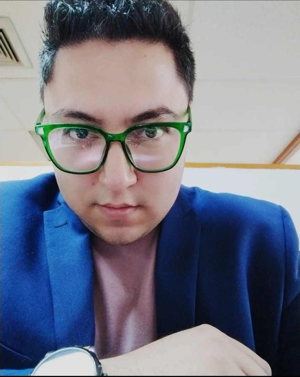 brayancon's tweet photo. Yo no envejezco, me hago Vintage! #HBD a Mi 🥳 https://t.co/57ooD7AcyW