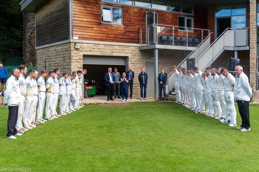 CopleyCC's tweet photo. A perfectly observed minutes silence for Tom Thorpe at yesterday Parish Cup Final.  Thank You to @IllingworthCC @ThorntonCC and @HalifaxCL https://t.co/krp9WTF1DL