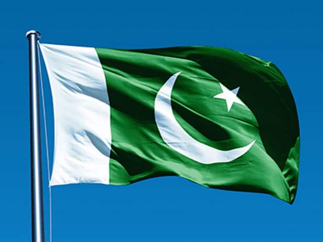 Accitybwp's tweet photo. اسسٹنٹ کمشنر بہاولپور سٹی صاحب کی طرف سےاہلیان پاکستان کو 14 اگست(یوم آزادی پاکستان ) اس دعا کے ساتھ مبارک ہو کہ اللہ کرے یہ ملک ہمیشہ قائم و دائم رہے اور اسکا سبز  ہلالی پرچم ہمیشہ اونچا رہے۔
 ہم دعا گو ہیں کہ خُدا ہمارے پیارے ملک کو امن سلامتی کا گہوارہ بنائے https://t.co/fR6oyBYcWK