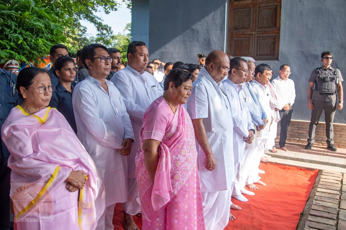 DynaMaibam's tweet photo. CM Shri N.Biren Singh honors Manipur's bravehearts on Patriots' Day at Kangla Uttara & Shaheed Minar. Promises to uphold their legacy of justice, freedom & pride.
#IndiraFellowship #Gadar #PathtoSuccess #Chahal #14AugustBlackDay #Cloudburst #heavyrain #Rakshas #MegaTree #BanNEET https://t.co/B9AOhPFuew