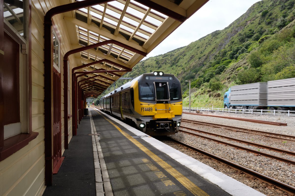 SaveATrain's tweet photo. Far Island - https://t.co/NJeUtcOKHi #newzealand #kiwi #trains #acquire #trimode #train #railwaystation #trainstation #truck https://t.co/w7CNzVN0xs