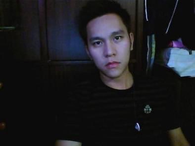 markytot888's tweet photo. 1 - Go to your own Facebook.
2 - Go to your 3rd oldest profile pic.
3 - Now go in your photos and pick the last selfie in your camera roll.
4 - Put them side by side and let's see the difference.
Hindi ko alam anong ipinaglalaban ko jan sa unang pic. 😂 https://t.co/oiSGFTRg6A