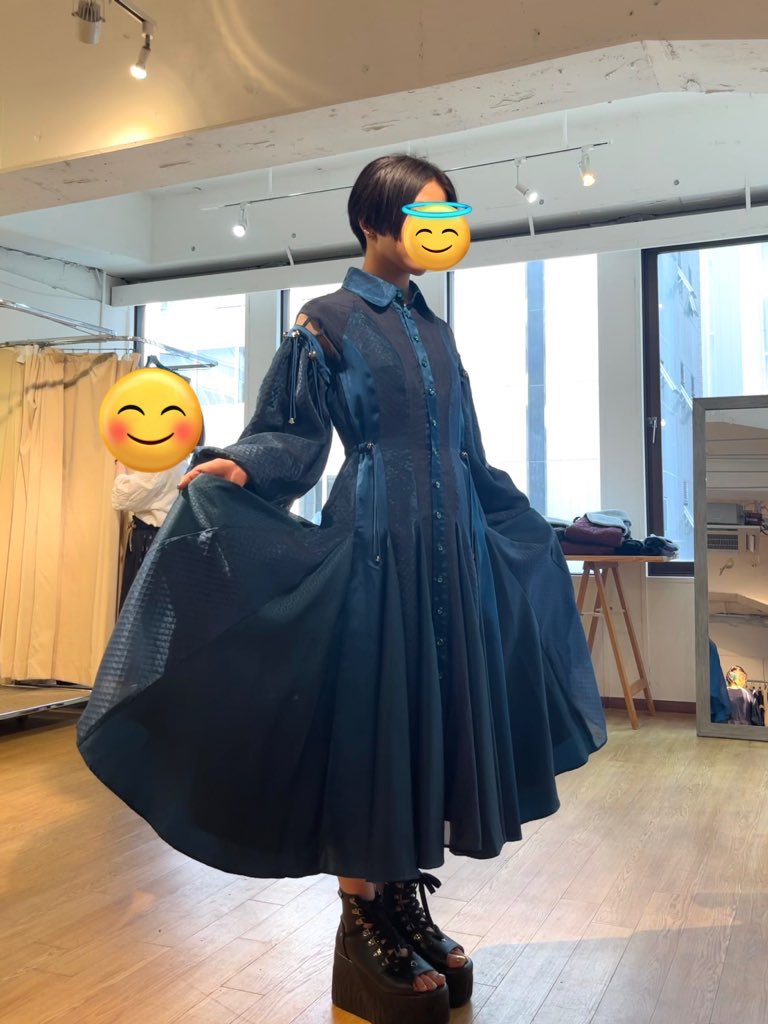 tottokohanatar0's tweet photo. 幾星霜のワンピース（s）
155cm／やや細身／ヒール10cm
#hazama 
#hazama_fashion 
#hazama_size https://t.co/dESNuAGowJ