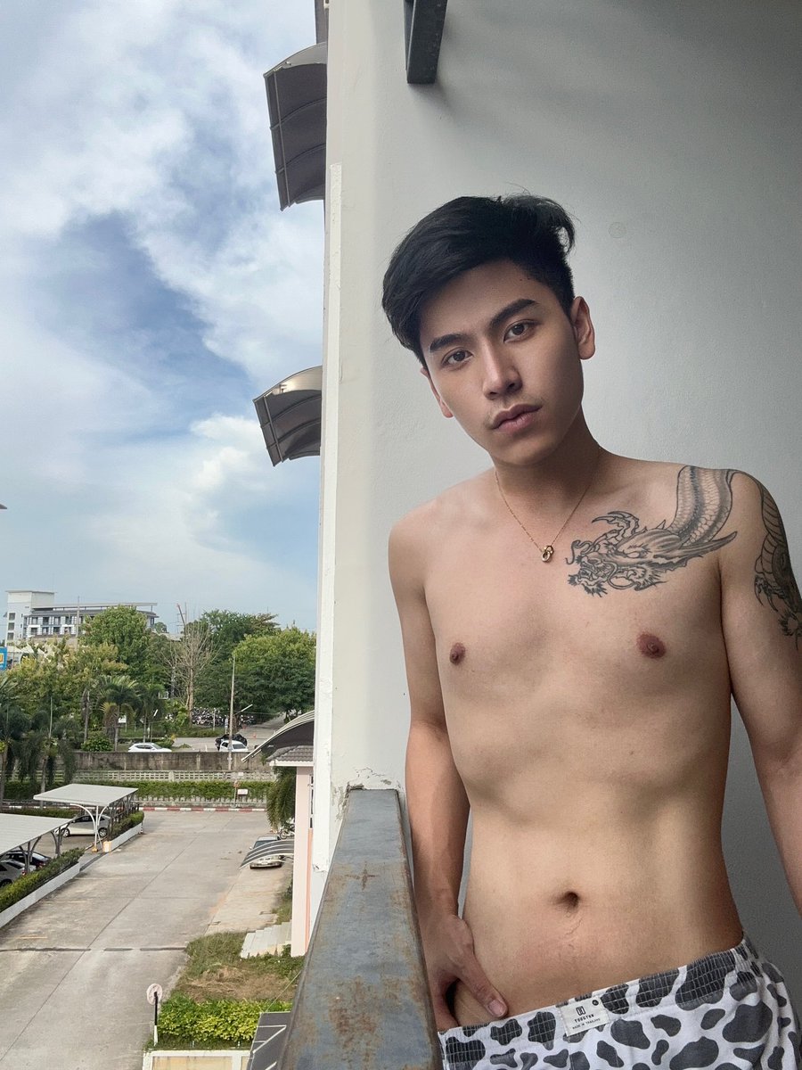 apo2000th's tweet image. แตกน้ำกระจาย  🍌💦
แอดตามมา … 

line.me/ti/p/%40warphum