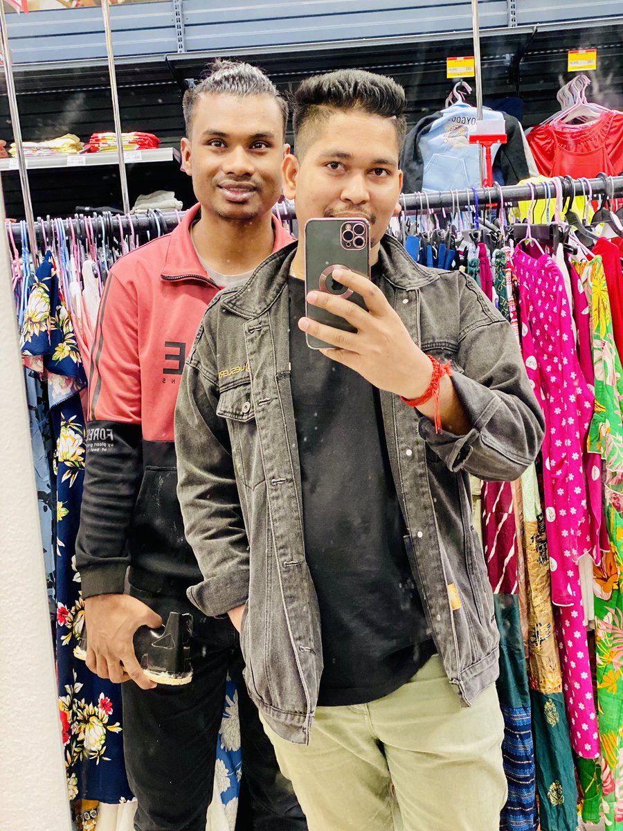 #Everyone small brother😎😎
