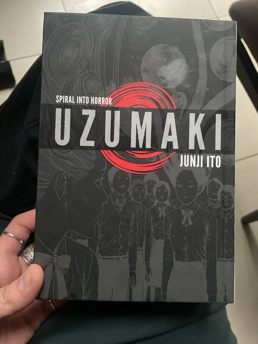 b00mstick's tweet photo. So I don’t often say this but I’m disturbed…Horror in general RARLEY gets to me but ‘Uzumaki’ by Junji Ito is a stroke of genius and has completely gotten under my skin…I’m on chapter 13 and it’s spine tingling page-turning horror at its finest. HIGHLY recommend! https://t.co/0mEhQghZ3j