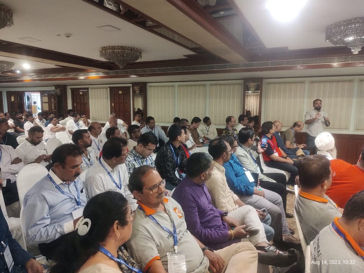 #Utthān
#13thSIFNationalMeet 
#SIFNationalMeet
#MensRights
#MensHealth
#SIFMovement
#NammaBengaluru 

🤝🏽🤝🏽🤝🏽Our spoc <a href="/Chanchalpatle87/">Chanchal Patle</a> sharing the idea and a wide impact of #BhuriMarbat event
 in NM to all India Chapters. As we want all
To Join Bhuri Marbat Event every year