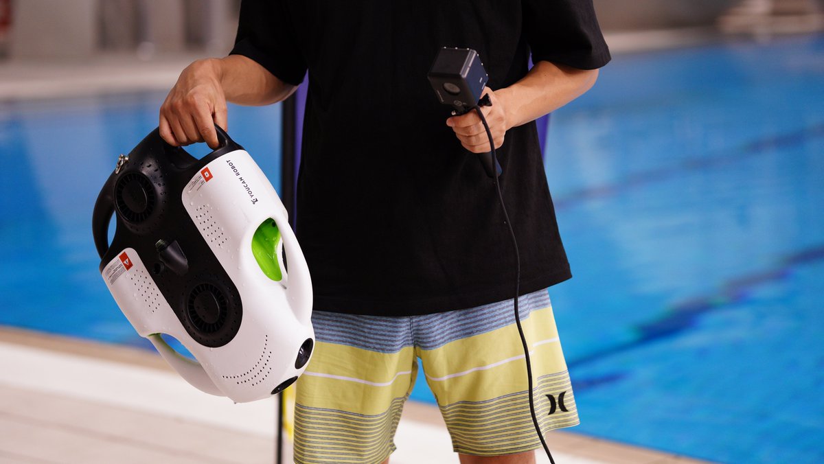 YoucanRobotics's tweet photo. 📸The standard equipment for underwater shooting in the dive centers is here!

#BWSpacePro and #DiveMaster. Which one is your favorite?😍

While summer is not yet over, hurry up and get one🔥
https://t.co/Ze87x28UqP

#Youcanrobot #drone #4K #underwaterdrone #underwaterphotography https://t.co/B85XqgrSWR