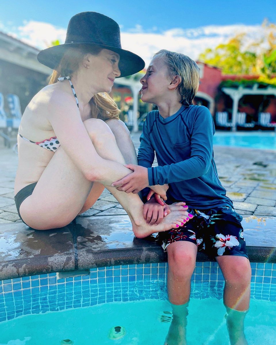 A year ago today. Say whatttt?!! Time really does fly by…🥹😘 I love you, my little fish🐟