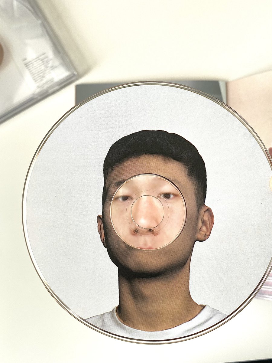 gangschiele_'s tweet photo. leeeegeorge 💿 https://t.co/ckPBJDFziz