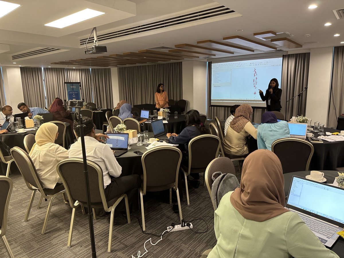 SSWA_UNESCAP's tweet photo. Strengthening Risk and Resilience in #Maldives . Two days advanced technical capacity budling on the use of data and its applications in DRR. #Landuse/LandCover #Risk #Riskprojection #maps #GIS #QGIS
#DRR @lili_calmnight @prangyasarkar @ParvathySubha @NDMAmv @lgaMaldives https://t.co/CTsIwd8szb