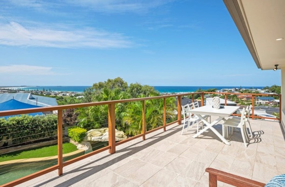 TCMRentalsSales's tweet photo. #ForLease 7 Knox Court, Kingscliff

With 2 levels and a large resort style pool, this spacious 4 bedroom home is the epitome of luxury! Situated in a highly sought after position on Kingscliff Hill, this will not be on the market for long! https://t.co/rls63zTbuE https://t.co/6GLD9P5z11