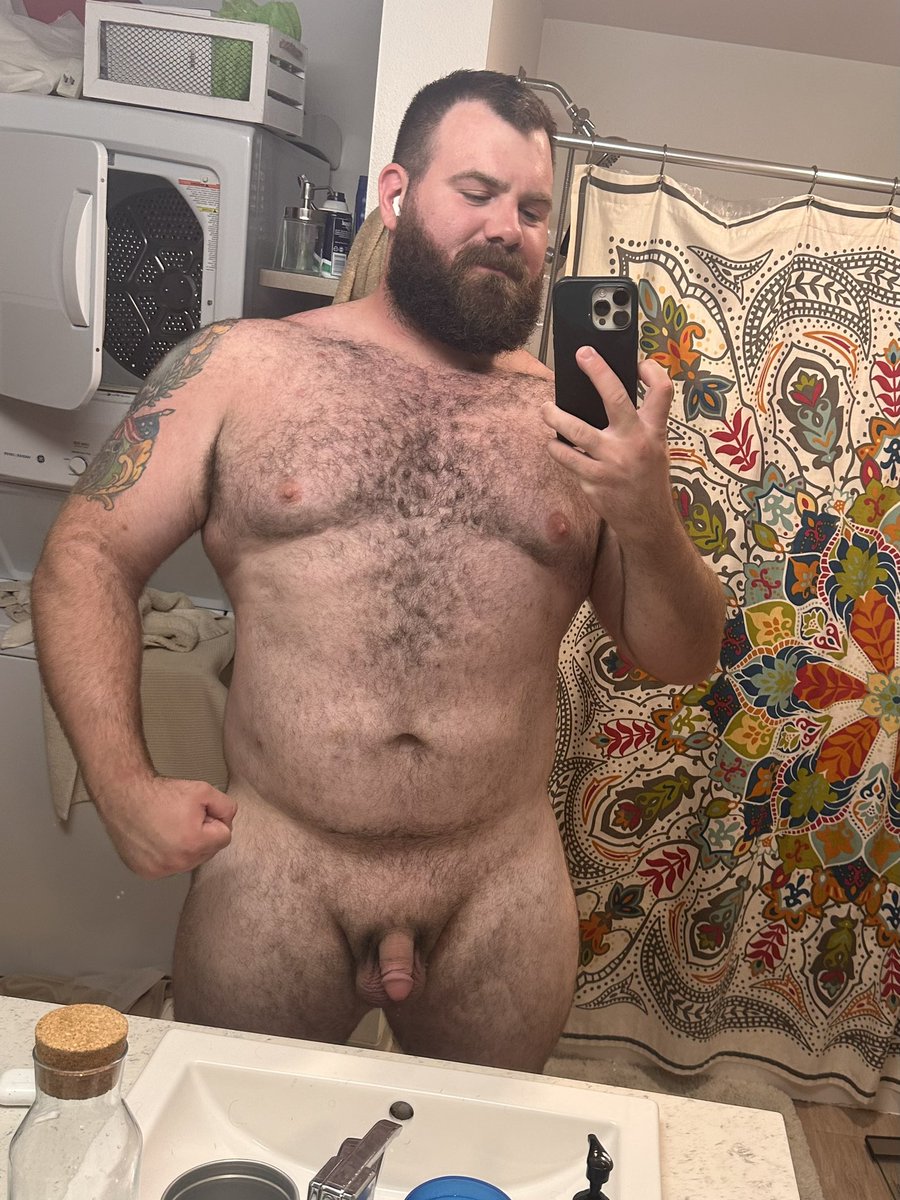 Rough_Rider808's tweet photo. Must get bigger 😤 https://t.co/YPBu5rJkkb