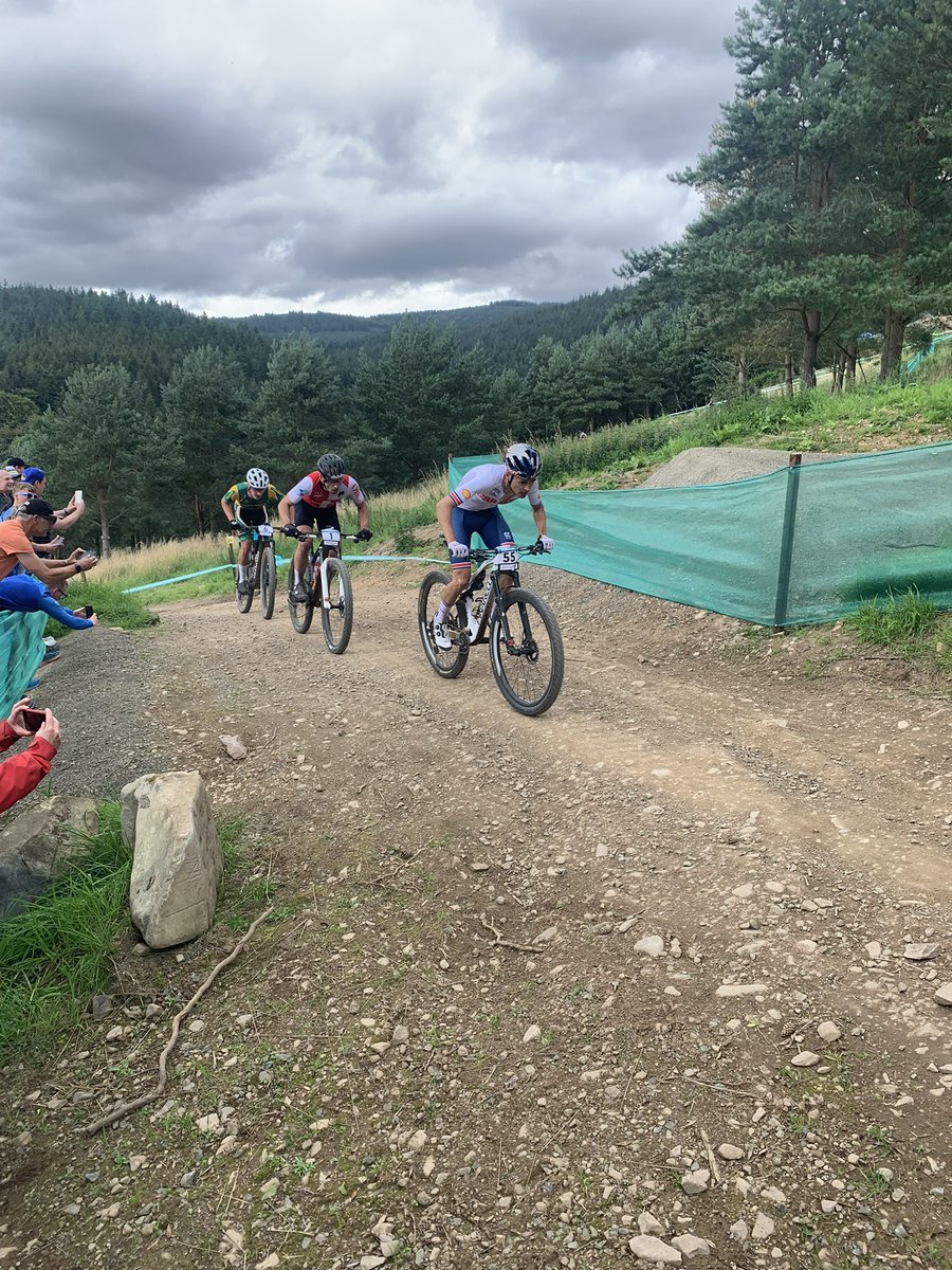 boothroydgav's tweet photo. Epic few days taking in some action  @CyclingWorlds was brilliant to see so many people out supporting some amazing performances https://t.co/HzJbYf5iiI