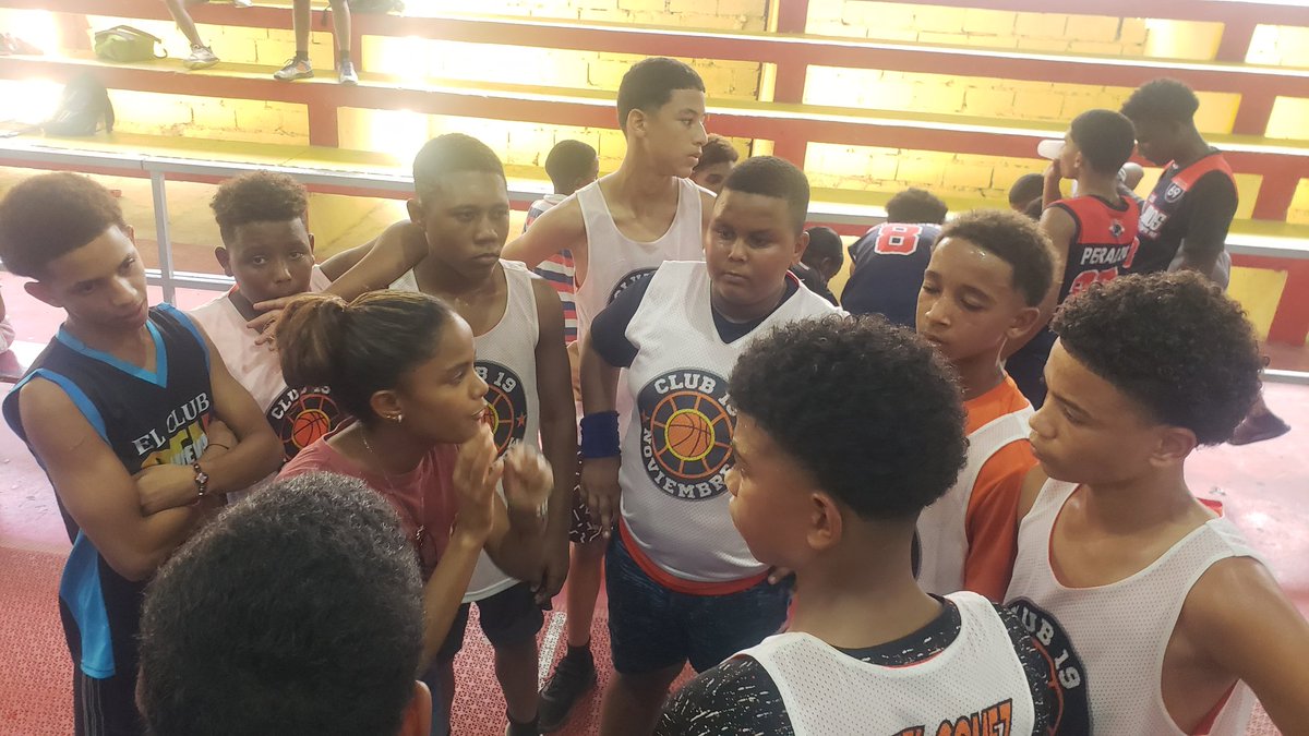 CNoviembre's tweet photo. Primer  torneo de categorías menores organizados por la delegación de baloncesto de imbert DEBAMIM  2023 #CLUB19NOV https://t.co/tGtZirOAL9