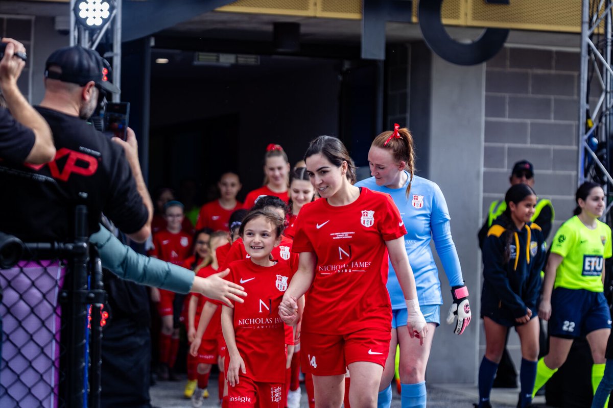 EssendonRoyals's tweet photo. Photos from an incredible day at the Home of the Matildas!

Full gallery on Facebook.

🏆 https://t.co/NkVvPpIGZy