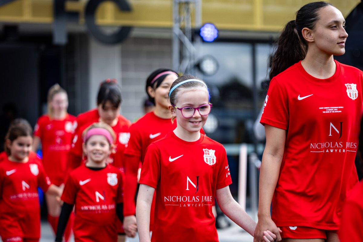 EssendonRoyals's tweet photo. Photos from an incredible day at the Home of the Matildas!

Full gallery on Facebook.

🏆 https://t.co/NkVvPpIGZy