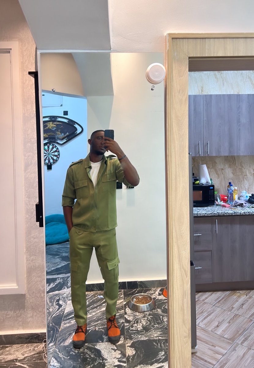 __Somto_'s tweet photo. 🚨Old or new!!

Quote or reply tweet  with picture of you in NYSC khaki  and the state where you served. https://t.co/6wsEWCRNXv
