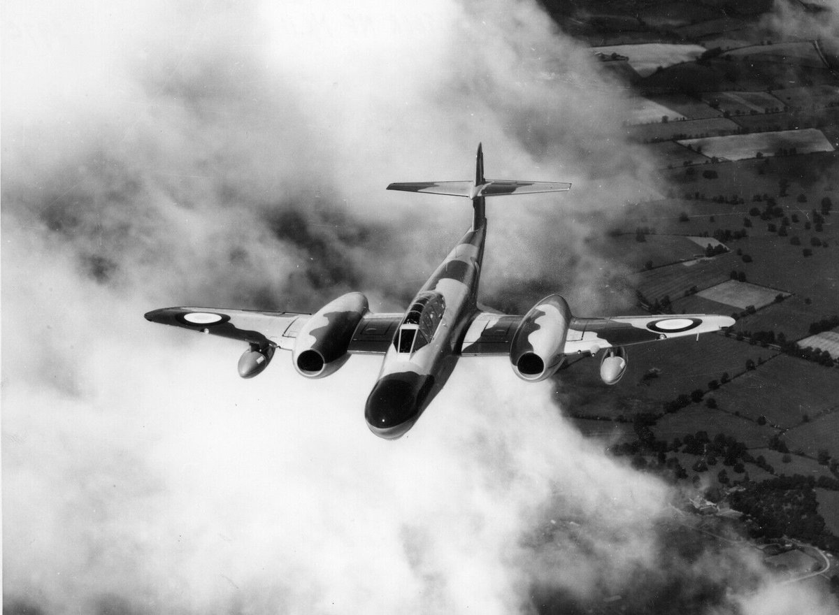 tempest_books's tweet photo. Most night fighter noses look terrible, but the Meteor? IDK, it looks kinda cool. What do you think? https://t.co/obHER7v05U