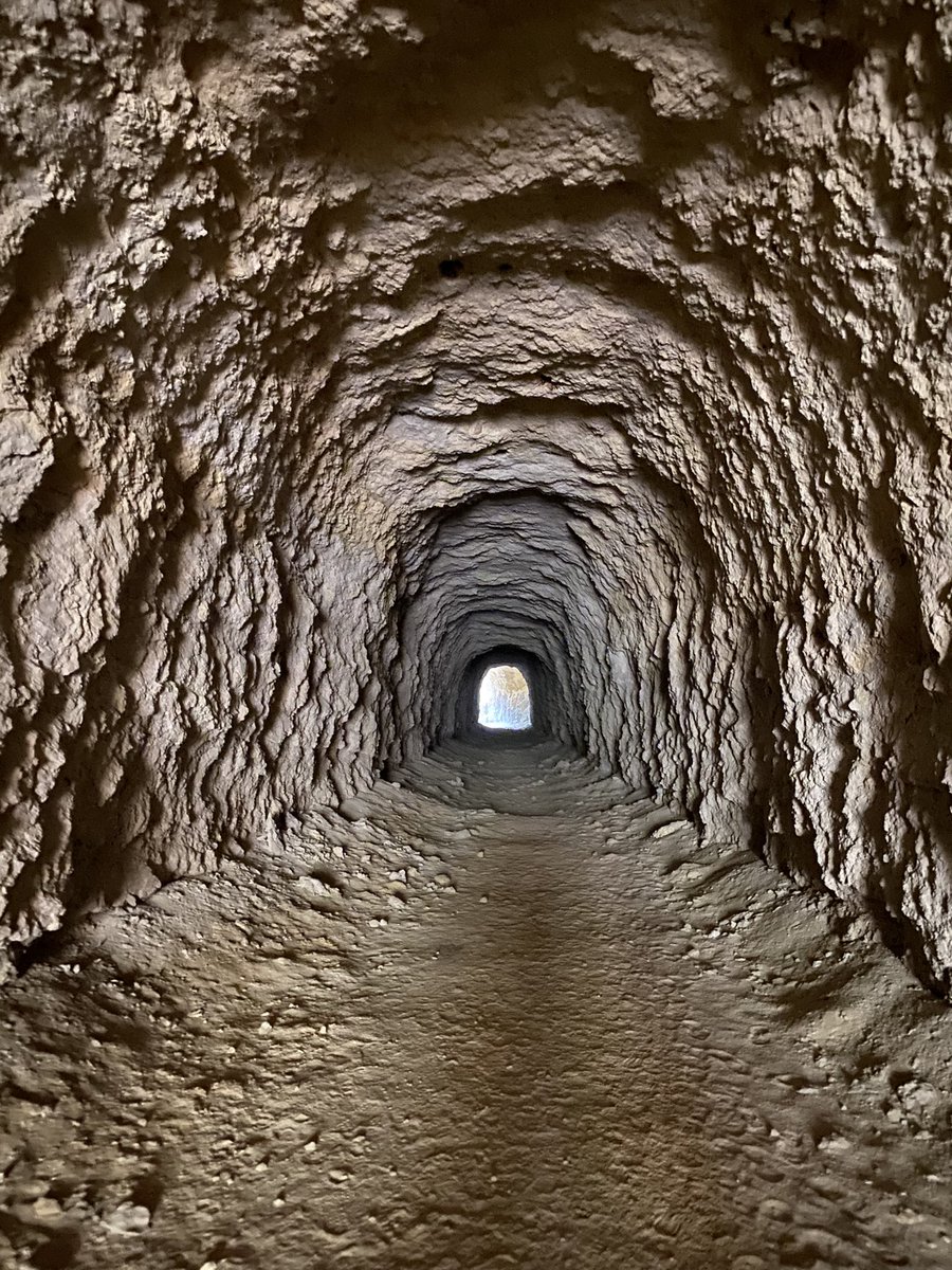 misfotoviajes's tweet photo. “Ruta túnel de El Berro”
Ruta circular de 9k, desde el parking frente a Camping S. #Espuña en #ElBerro, pasando por rambla de Algeciras, túnel de El Berro y Llano del Pico,transitando por gran parte del recorrido por la GR252, Camino del Bajo Guadalentín. #CaminantesMurcia https://t.co/P6AeC5iORC