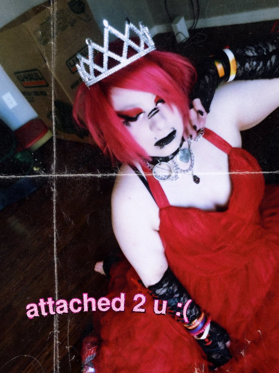 ChasityFey's tweet photo. On the 12th was my birthday, finally 29 years old. I don't even feel like I'm almost to my 30's.๐
#finally29 #gothic #cybergoth #alternative #birthdaygirl #dressup https://t.co/jPPAk0pT2I