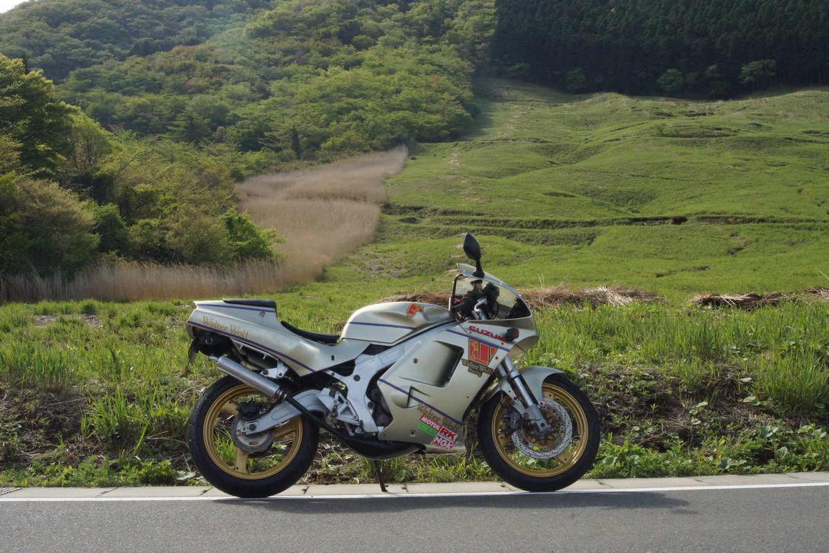YZFdachsRZ's tweet photo. #買取評価を下げるカスタム
#rg125
#2スト
自家塗装は大幅値下げやねー!
素人レストアも! https://t.co/8ojAYYtAQW