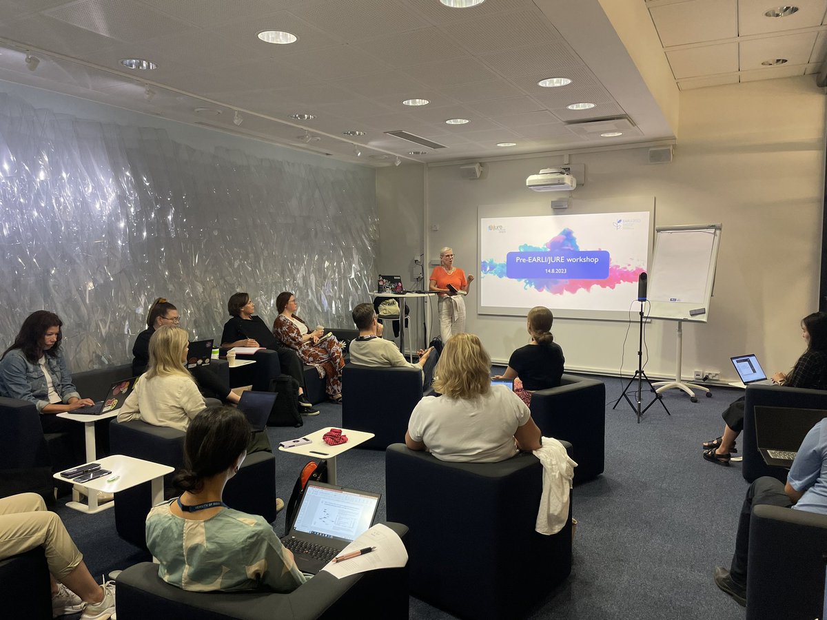 LET_Oulu's tweet photo. The week kicks off with @SannaJarvela sharing her know-how with #LET_JURE researchers. Getting ready for @JURE2023 @EARLI2023 at full speed! @HJarveno @JonnaMalmberg @KatZabolotna @eija_vuorenmaa #LETOulu #LETgoesEARLI2023 #LETresearch #LETpeople https://t.co/5FKJeCOEV4