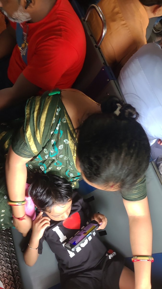 TSiddesh's tweet photo. It's time to have true gender equality with equal rights and convenience provided equally for both. It's truly getting painful to care for men to care for women traveling in general coaches by being careful about them getting crushed between men's crowd. https://t.co/0RlVA7oTHO